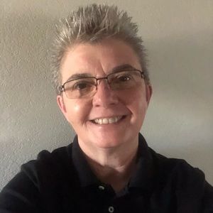 Meet your Posher, Phyllis